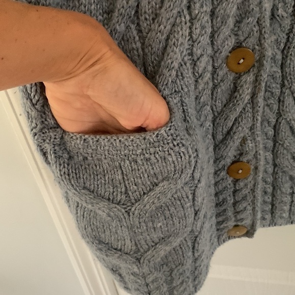 Carraigdonn Made in Ireland Rare Merino Wool Sweater‎ open cardigan vest gray M - Picture 9 of 12